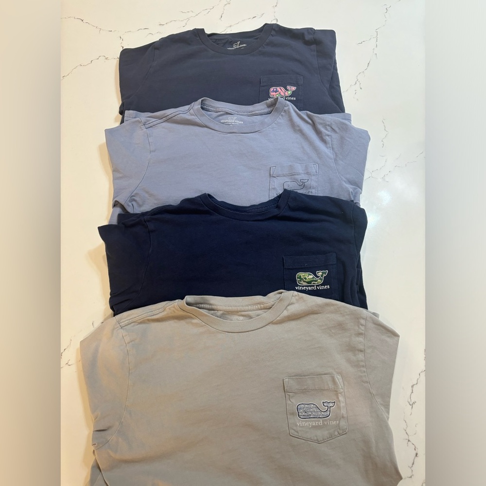 Lot of vineyard vines long sleeves size medium (12-14)